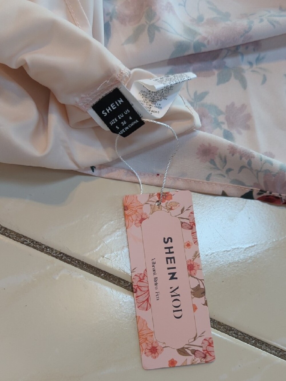 SHEIN Floral Slip Dress in Blush - Picture 5 of 5